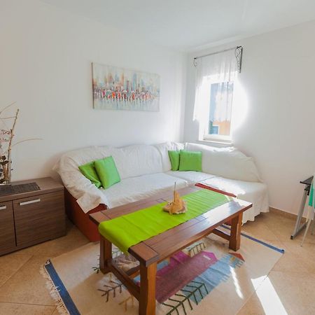Apartman Mare Lovrečica Zewnętrze zdjęcie