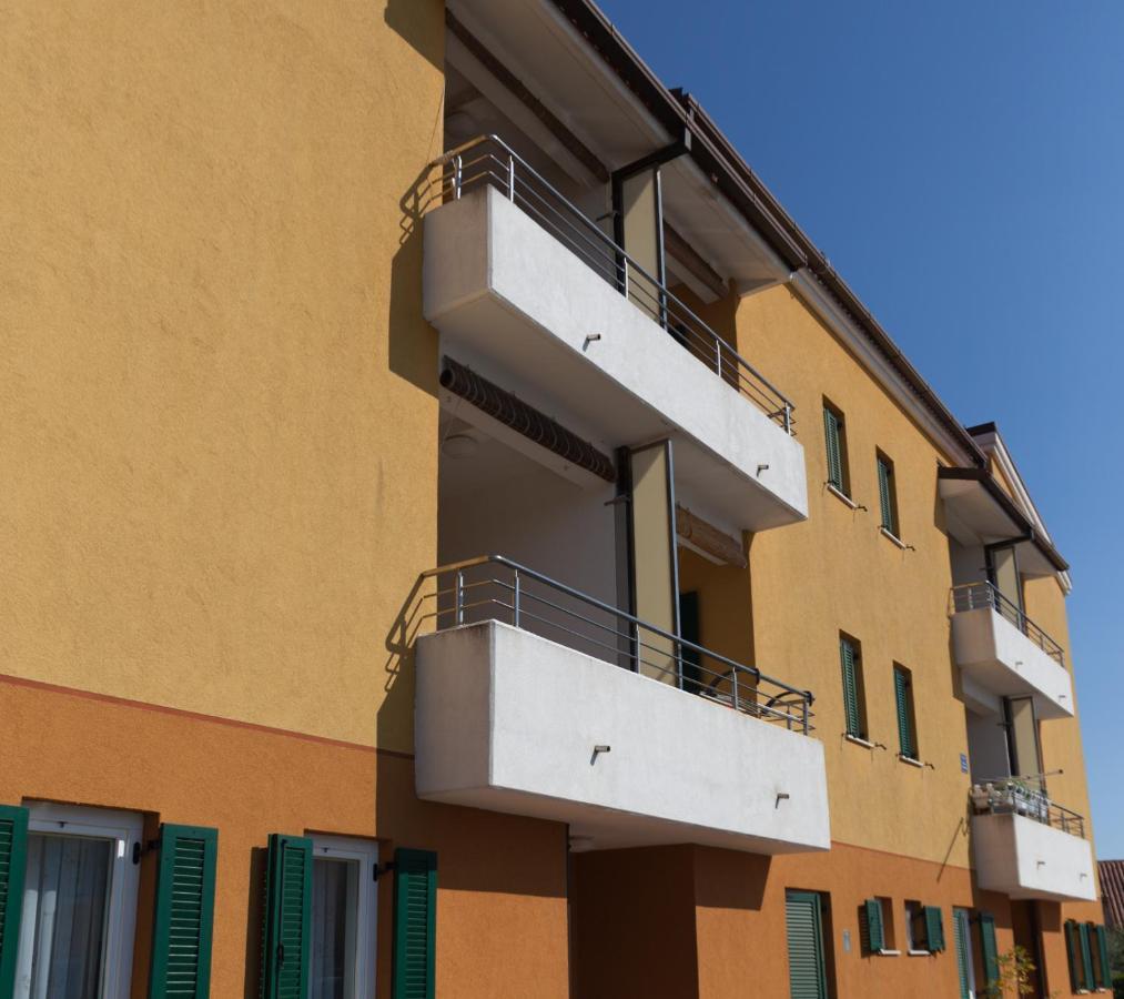 Apartman Mare Lovrečica Zewnętrze zdjęcie